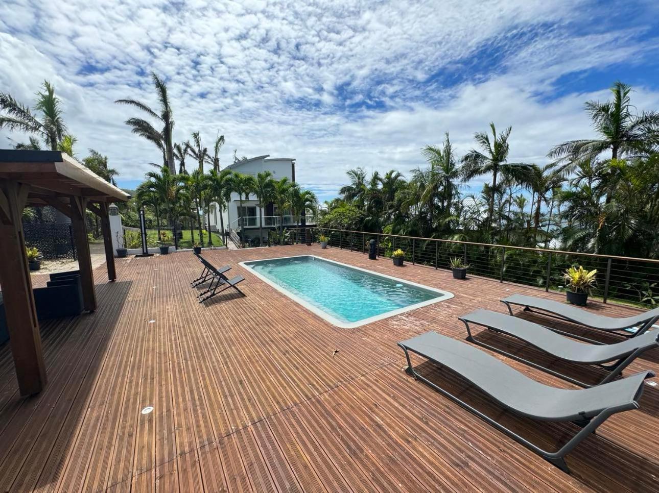 Grande Villa Au Calme - Vue Exceptionnelle - Climatisation - Piscine Sel Chauffee - Jardin Tropical Vincendo Εξωτερικό φωτογραφία